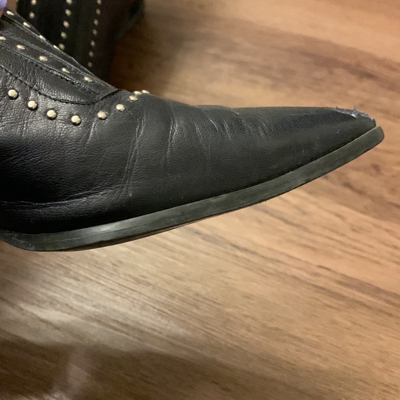 Black MIA Mike boot with silver studs size 8 and half - Picture 7 of 8